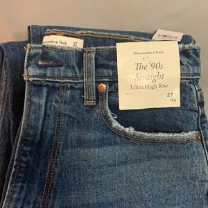 Abercrombie 90’s straight ultra high rise jeans